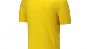 Nike足球球衣尺寸真相大揭秘：究竟偏大吗？