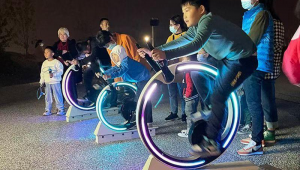 足球踩单车时能否看球？这一问题引发的思考