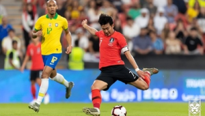 巴西比韩国足球厉害吗?全方位对比探究两队实力真相