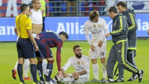 足球擦伤后能否继续踢？这些因素需考量