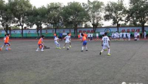 高安有踢足球的地方吗