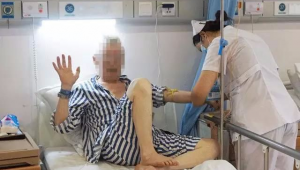 做完疝气手术后能否踢足球?这些要点需知晓