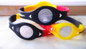 足球比赛中硅胶手环能否佩戴，你知道答案吗？