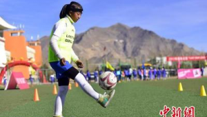 藏族足球女孩颜值高吗？探究藏族足球女孩的别样魅力