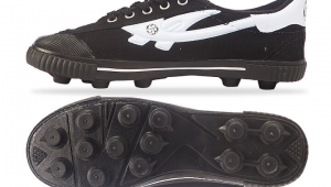 双星足球训练鞋护脚效果究竟如何？