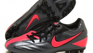 1000 左右足球鞋哪款舒服?全方位解析助你选到心仪战靴