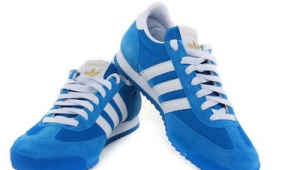 足球鞋的鞋底很薄吗？深度剖析鞋底厚度奥秘