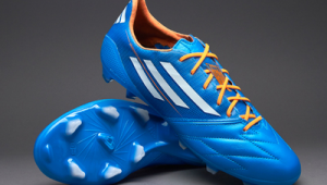 足球球鞋性价比高吗？男人如何选到适合自己的足球战靴