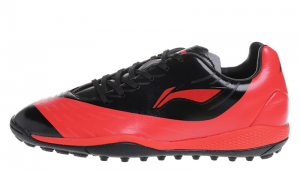 冬季李宁足球鞋推荐，哪款才是你的心仪之选？