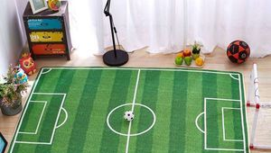 宝宝爬行垫足球可以吗