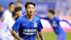 直播间的足球外套是真的吗？真相究竟如何？