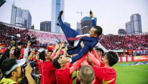 足球市场是盈尺之地吗:探寻其广阔边界与复杂格局