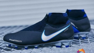 哪款足球鞋是金属钉,带你探寻适合不同场地的金属钉足球鞋