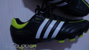 足球鞋涂层不耐磨吗？探究其背后的真相与影响因素